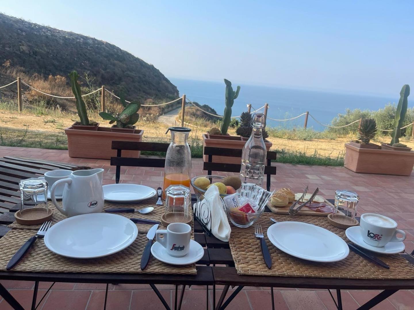 B&B La Torre Реальмонте Экстерьер фото