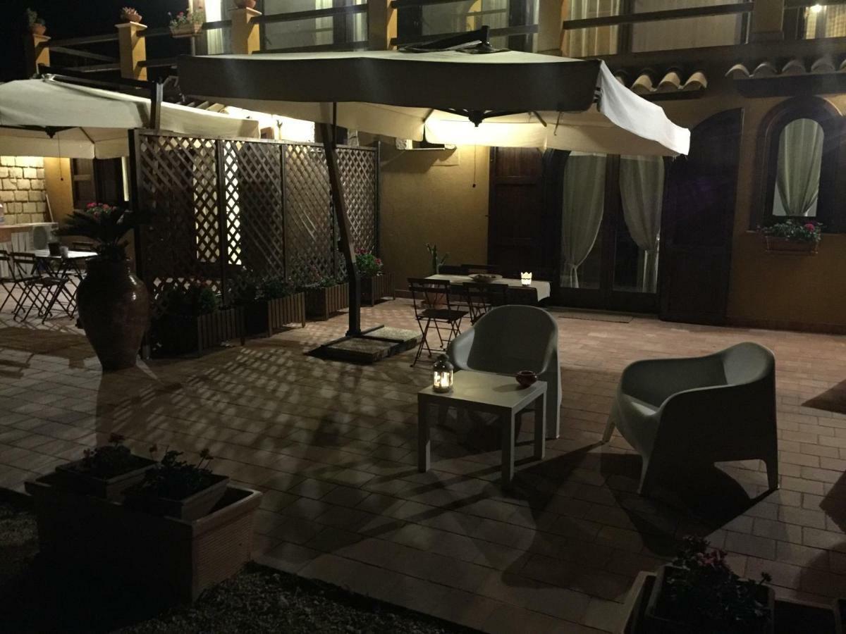 B&B La Torre Реальмонте Экстерьер фото